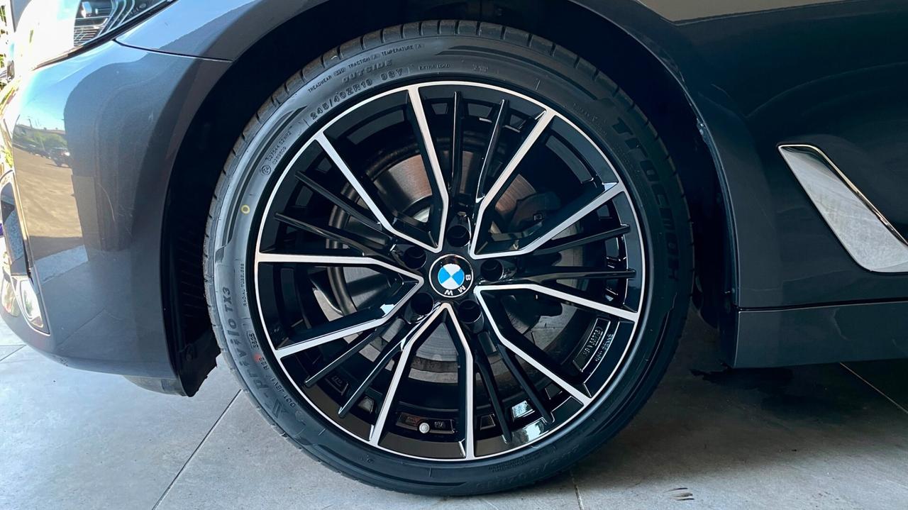 BMW 520D TOURING 2.0 LUXURY 190CV - FULL LED, PELLE, SEDILI ELETTRICI