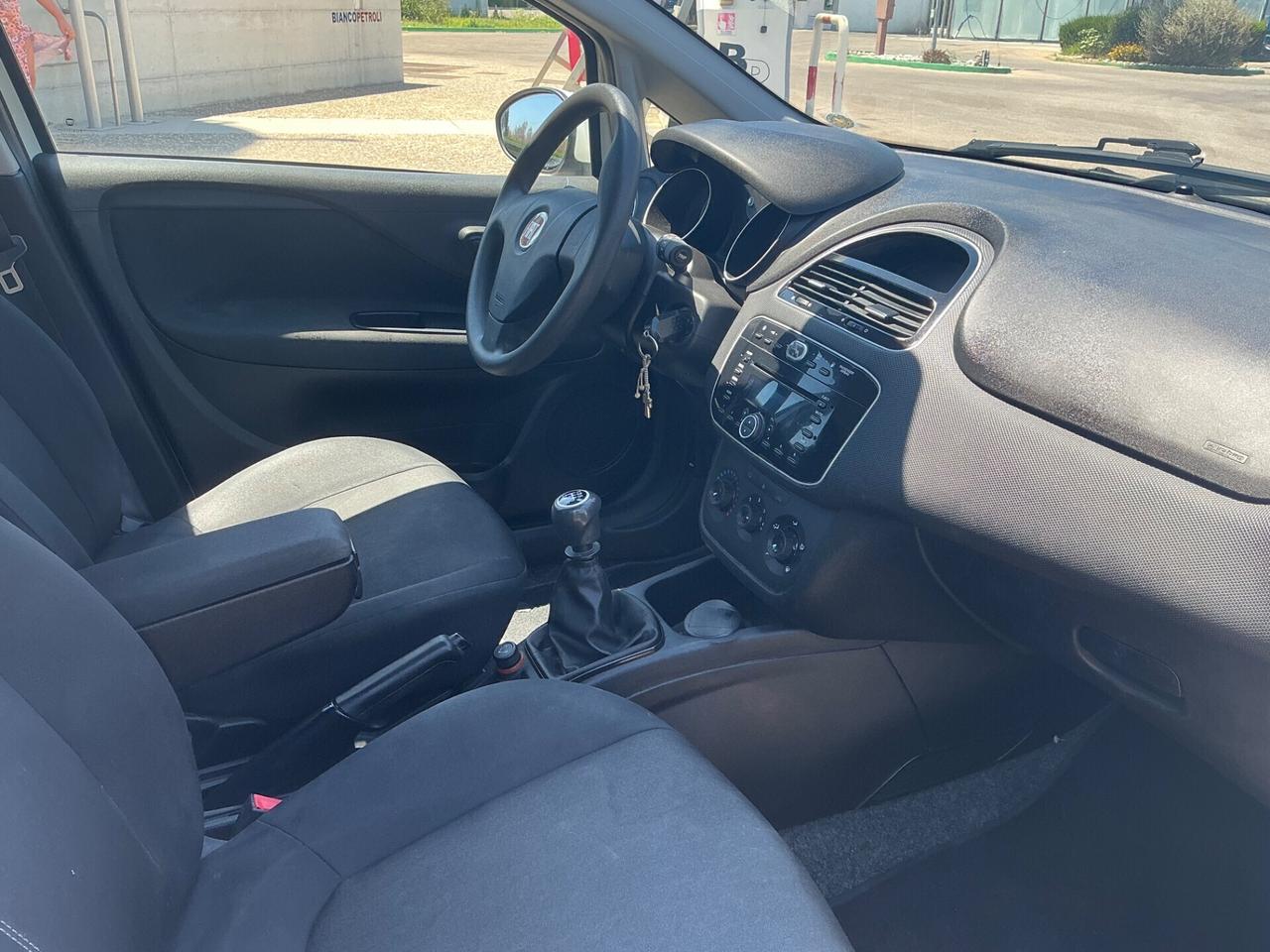 FIAT PUNTO 1.4 NATURAL POWER BENZINA E METANO 2015