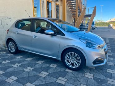 Peugeot 208 PureTech 82 5p. GPL Active