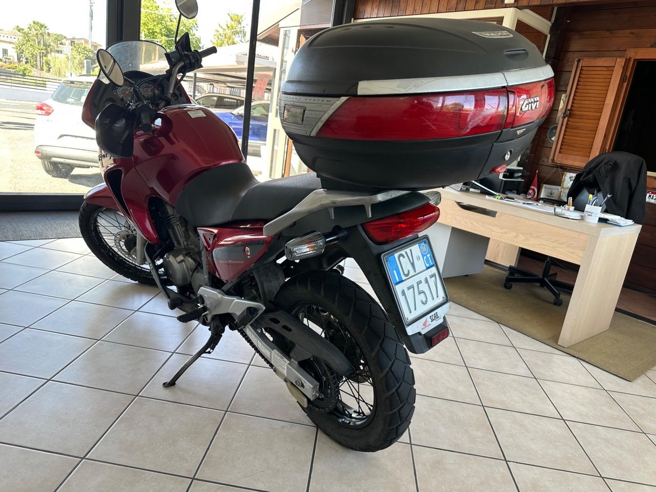 Honda Transalp 650
