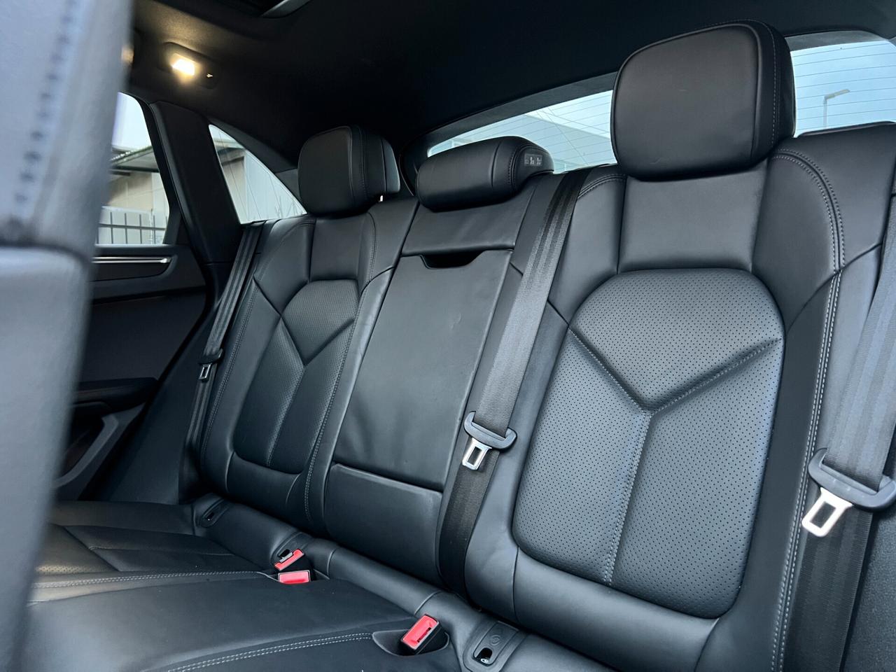 Porsche Macan 2.0 265cv PDK ITALIANA PASM TETTO