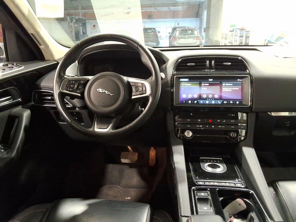 Jaguar F-Pace 2.0D 180CV AWD AUT. PRESTIGE ( PELLE - VIRTUAL COCKPIT NAVI PDC TELECAMERA POST. )