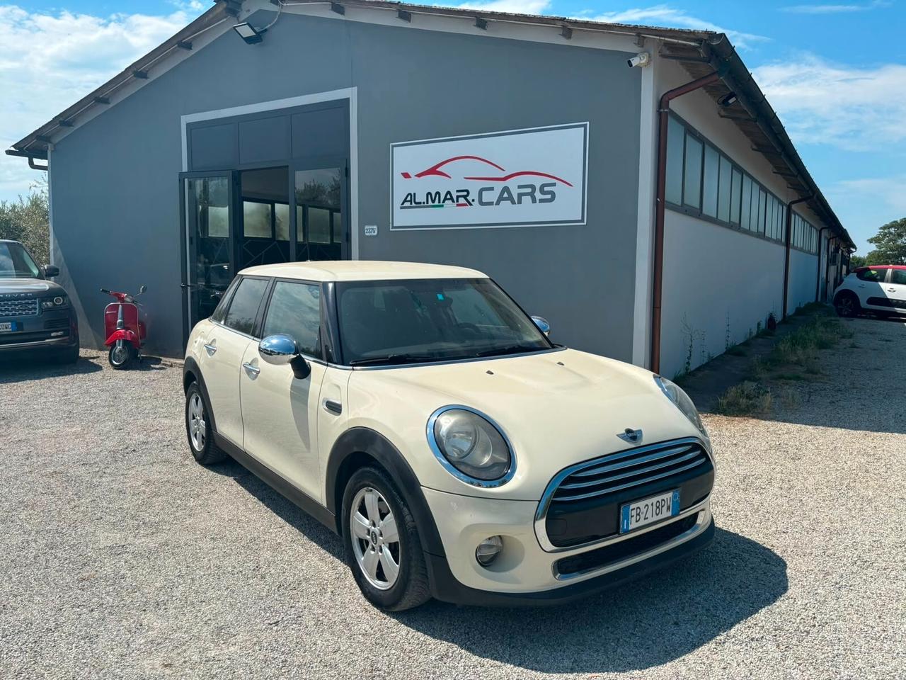 Mini 1.5 Cooper D Business XL NEOPATENTATI