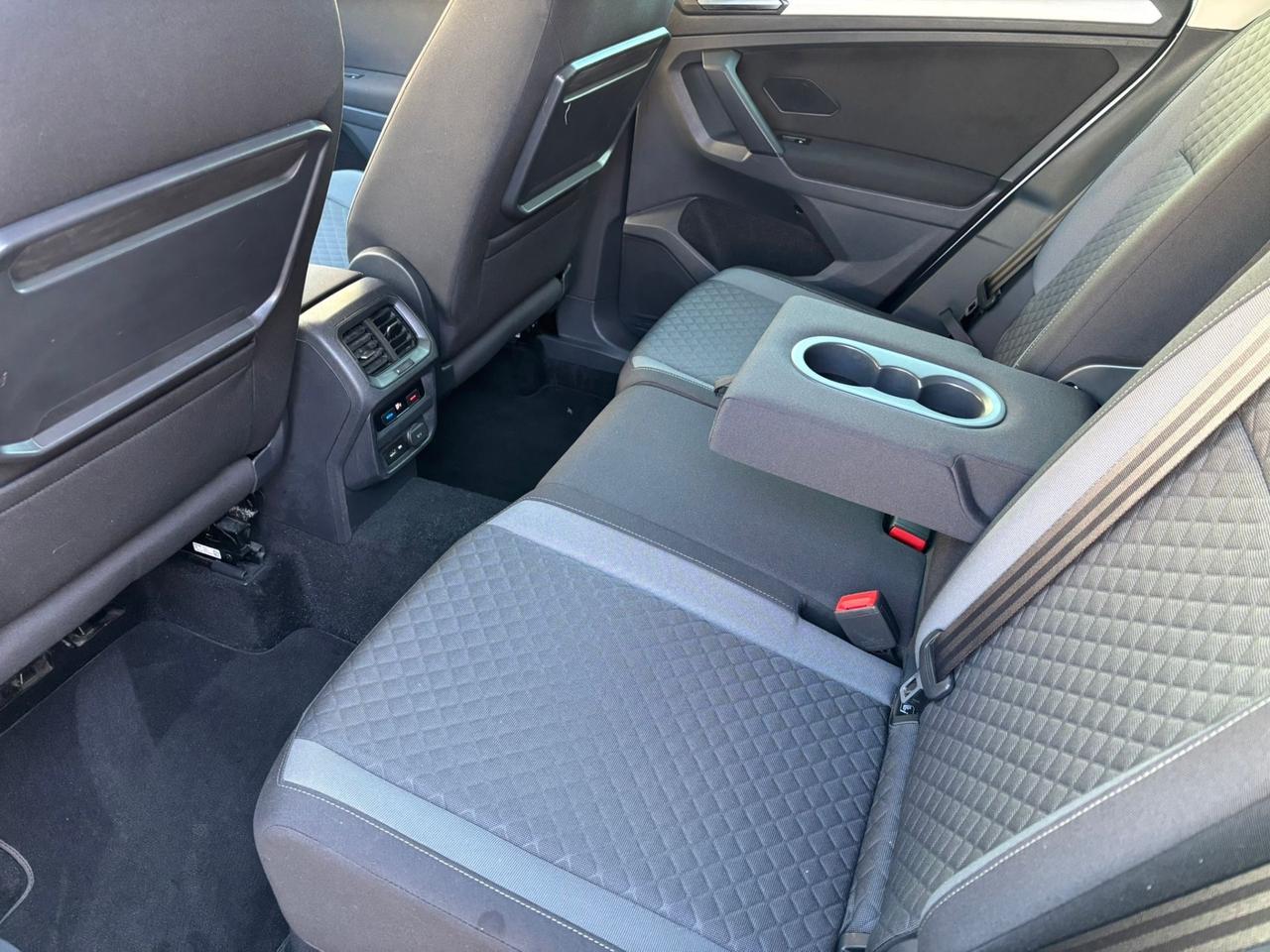 Volkswagen Tiguan 1.6 TDI SCR Sport BlueMotion Technology