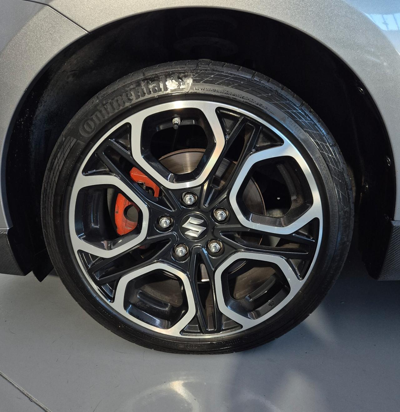 Suzuki Swift SPORT 1.4cc Boosterjet 140cv Carplay sedili riscal