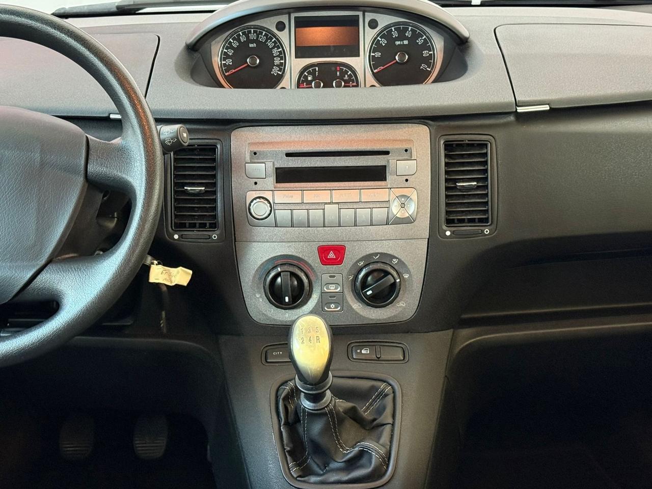 Lancia MUSA 1.4 8V Ecochic (GPL) Gold