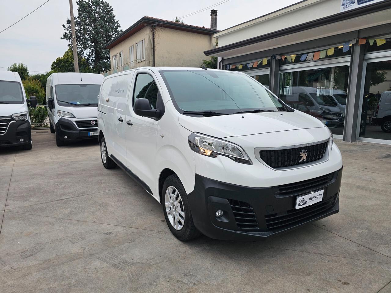PEUGEOT EXPERT / 2016 / 4P / FURGONE 2.0 BLUEHDI 120 PREMIUM STANDARD