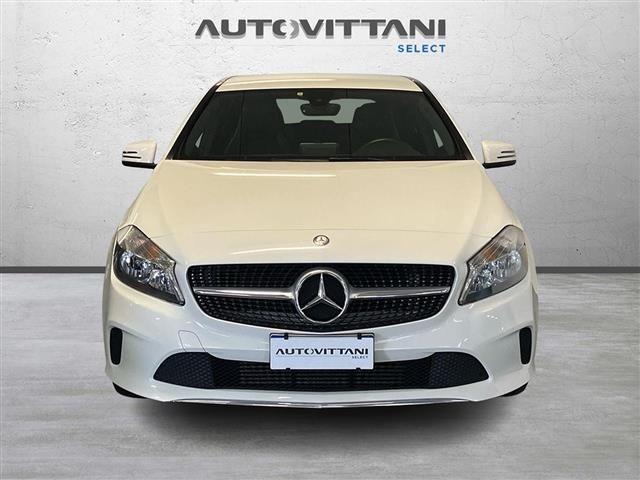 MERCEDES-BENZ A 180 D Sport Auto my16