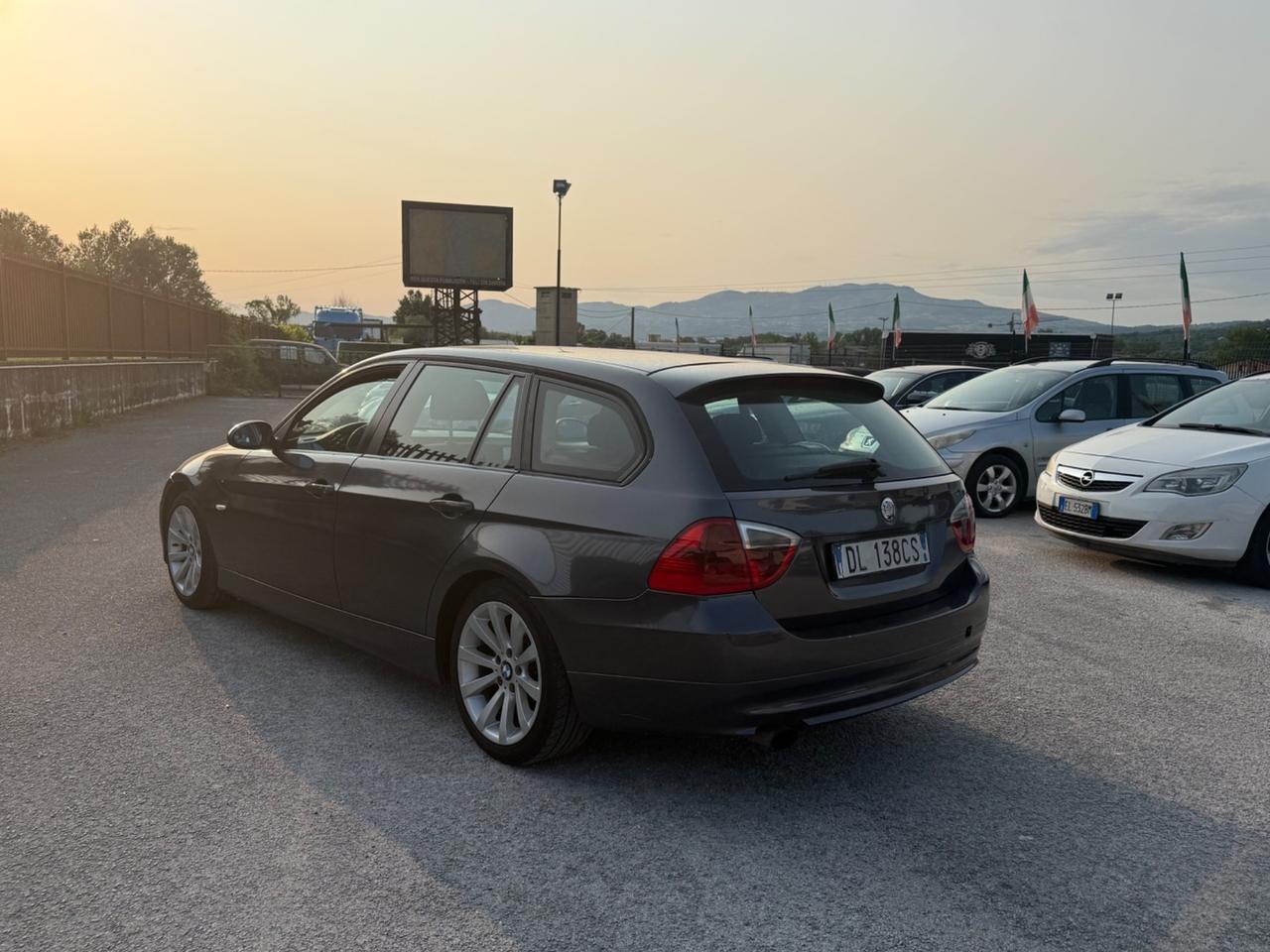 Bmw 320 320d cat Touring Attiva