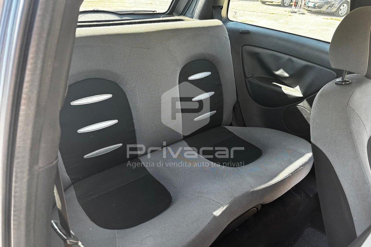LANCIA Ypsilon 1.3 MJT 75 CV Argento