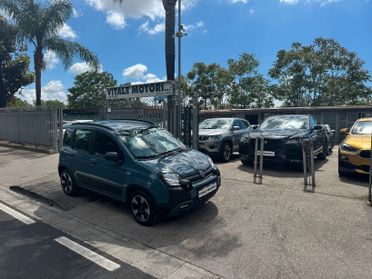 Fiat Panda 1.0 FireFly Hybrid GPL CROSS