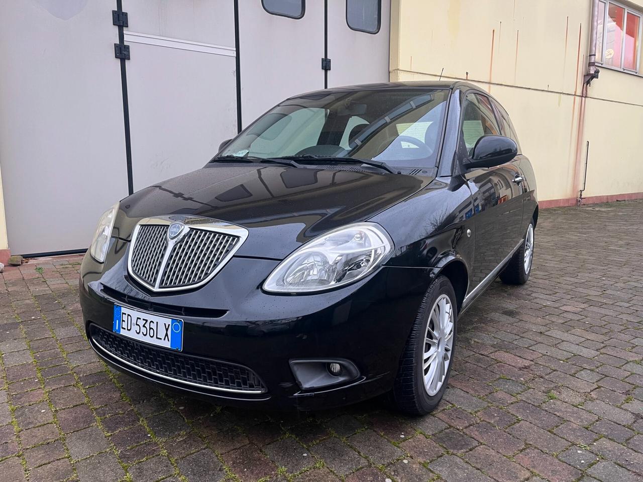 Lancia Ypsilon 1.2 Diva