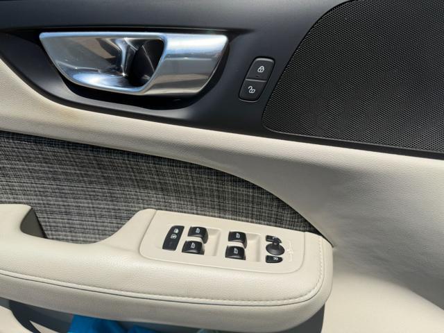VOLVO V60 Cross Country D4 AWD Geartronic
