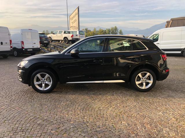 AUDI Q5 2.0 TDI quattro S tronic Business Sport