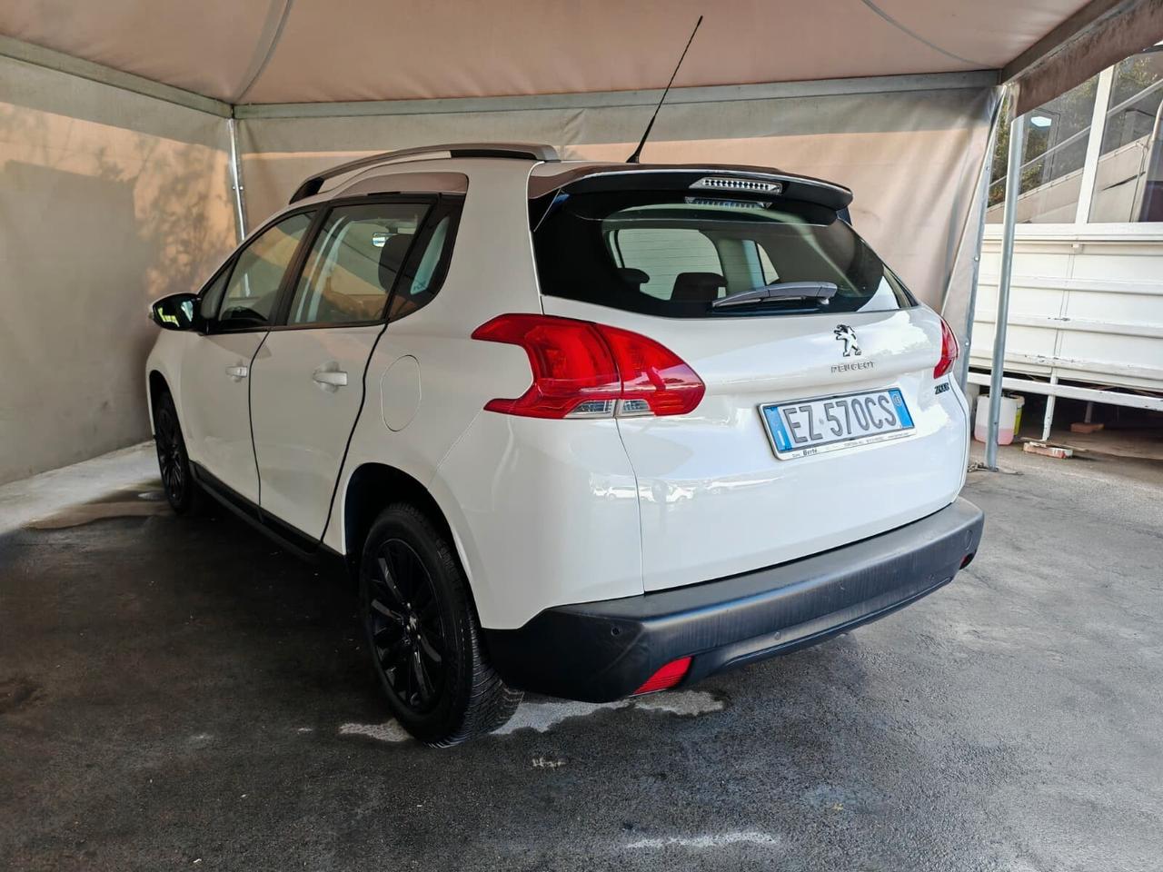 Peugeot 2008 PureTech 82 Allure