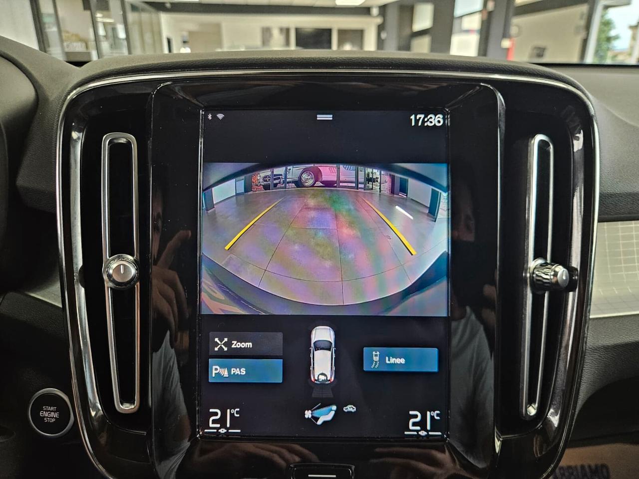 Volvo XC40 T4 Recharge Plug-in Hybrid automatico Essential