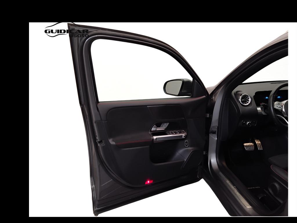 Mercedes-Benz GLB - X247 2019 - GLB 200 d Premium auto