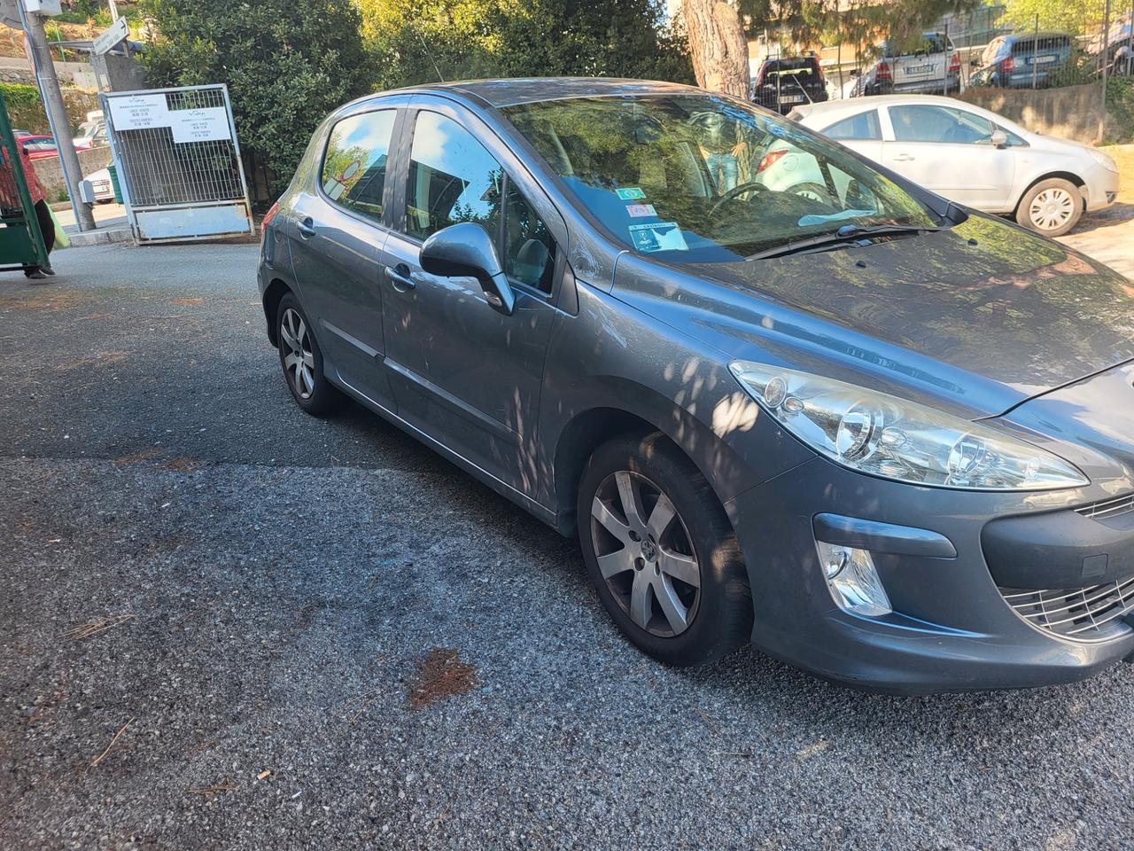 Peugeot 308 1.6 HDi 90CV 5p. Tecno