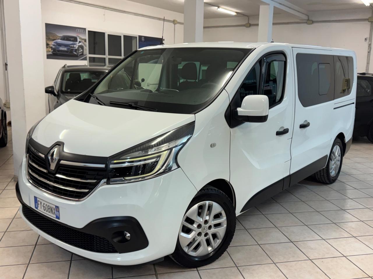 Renault Trafic 2.0 dCi 145CV 9 Posti Restyiling