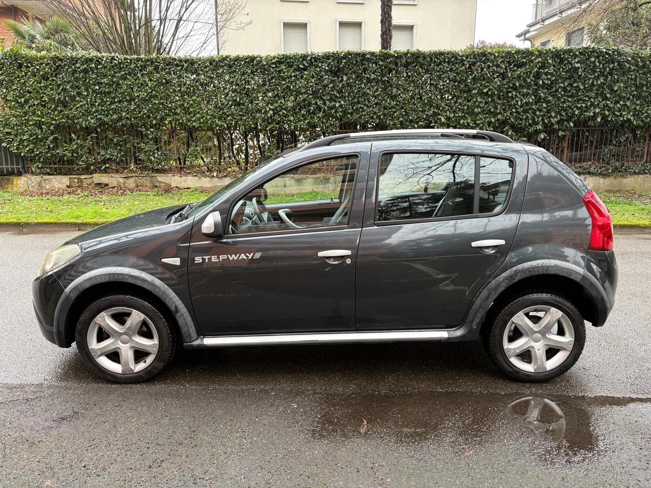 Dacia Sandero Stepway 1.6 8V GPL 85CV