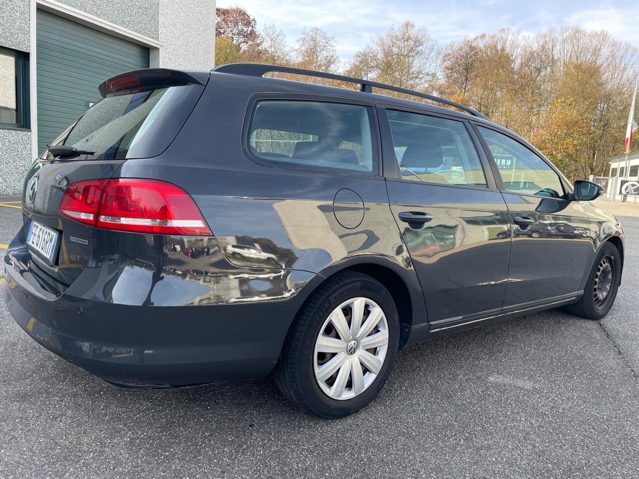 Volkswagen Passat 1.6 TDI Comfortline*Neopatentati*Grandinata*