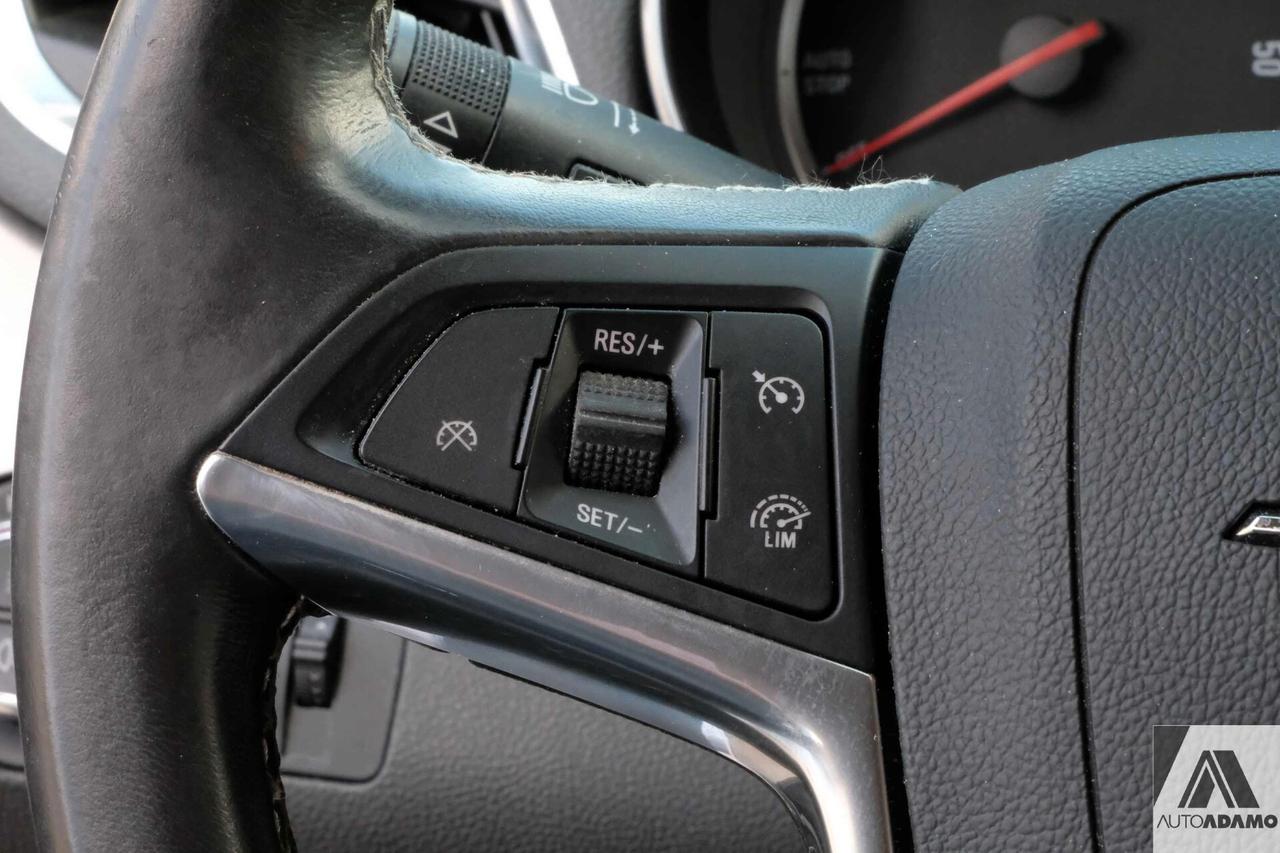 Kia Sportage 1.7 CRDI VGT 2WD high tech