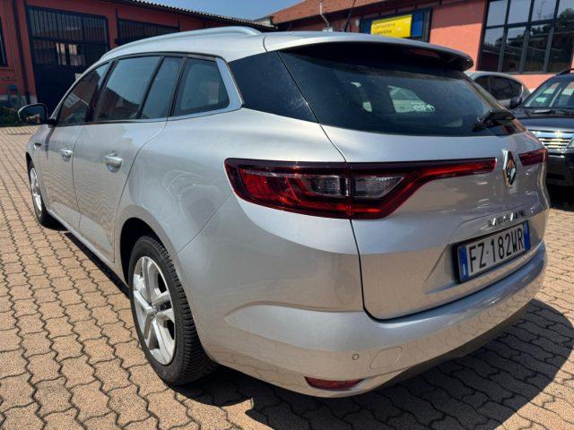 RENAULT Megane Mégane Sporter TCe 115 CV FAP Business