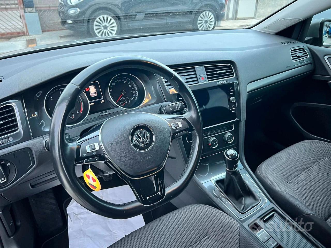 Volkswagen Golf 1.6 TDI 115 CV 5p. -CARPLAY-LED