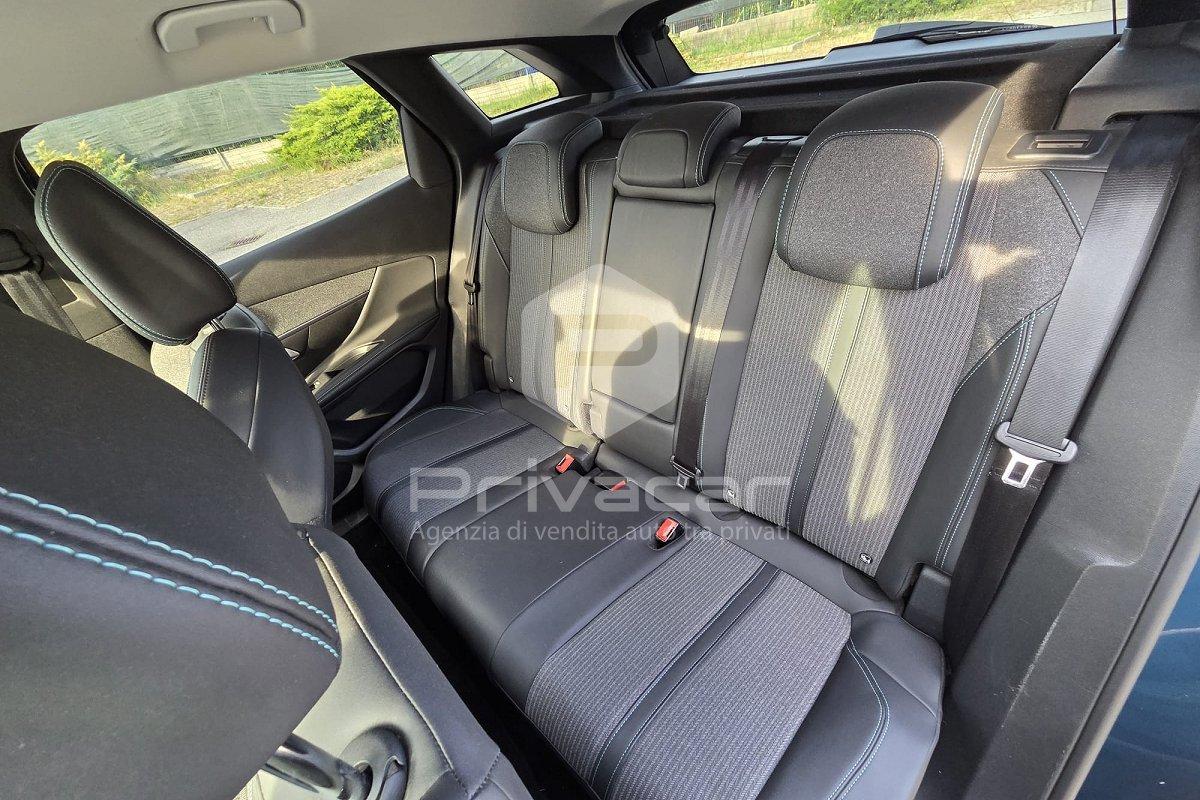 PEUGEOT 3008 BlueHDi 130 S&S EAT8 Allure Pack