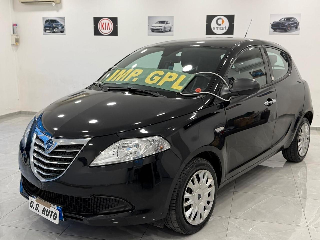 Lancia Ypsilon 1.2 69 CV 5 porte GPL Ecochic Gold