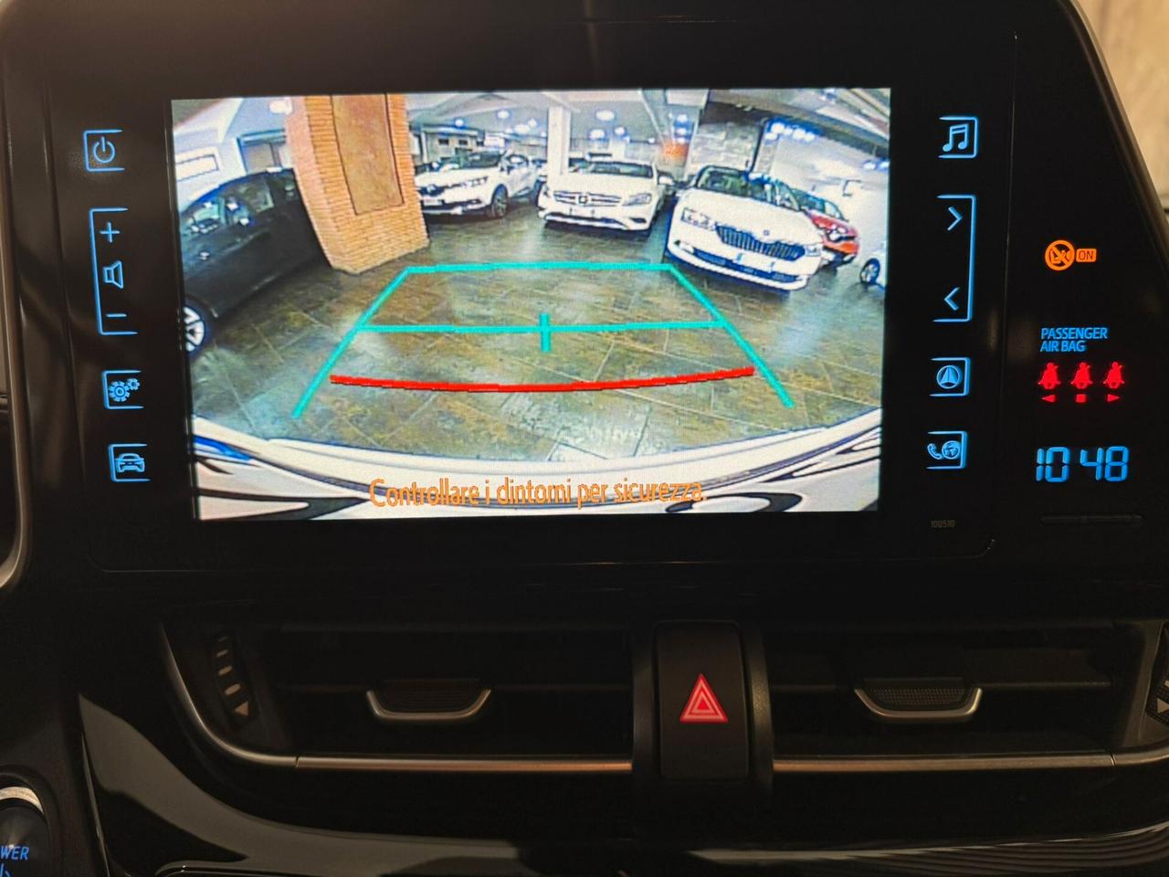 Toyota C-HR 1.8 Hybrid E-CVT Trend