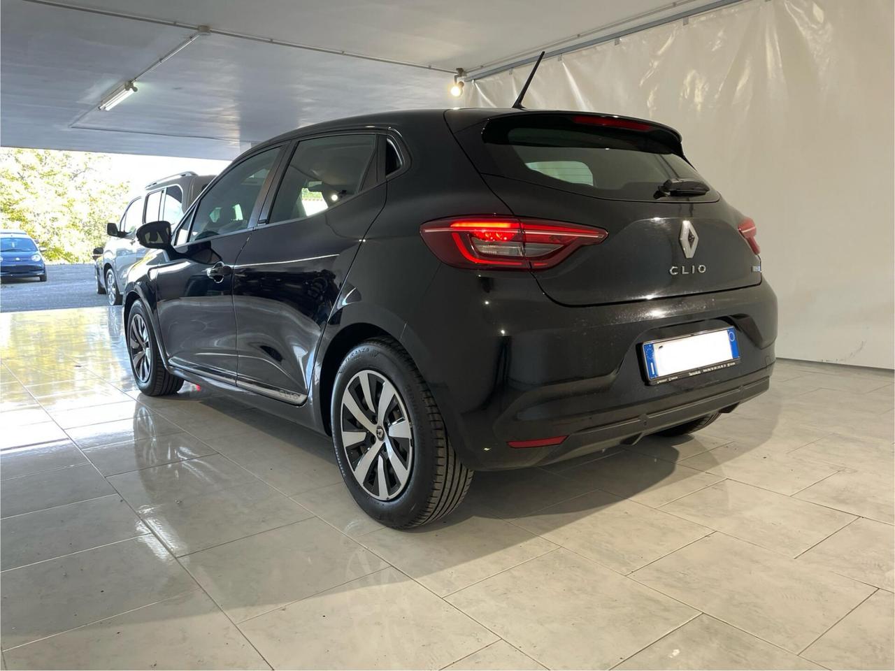 RENAULT CLIO 2021 ZEN CAMBIO AUTOMATICO