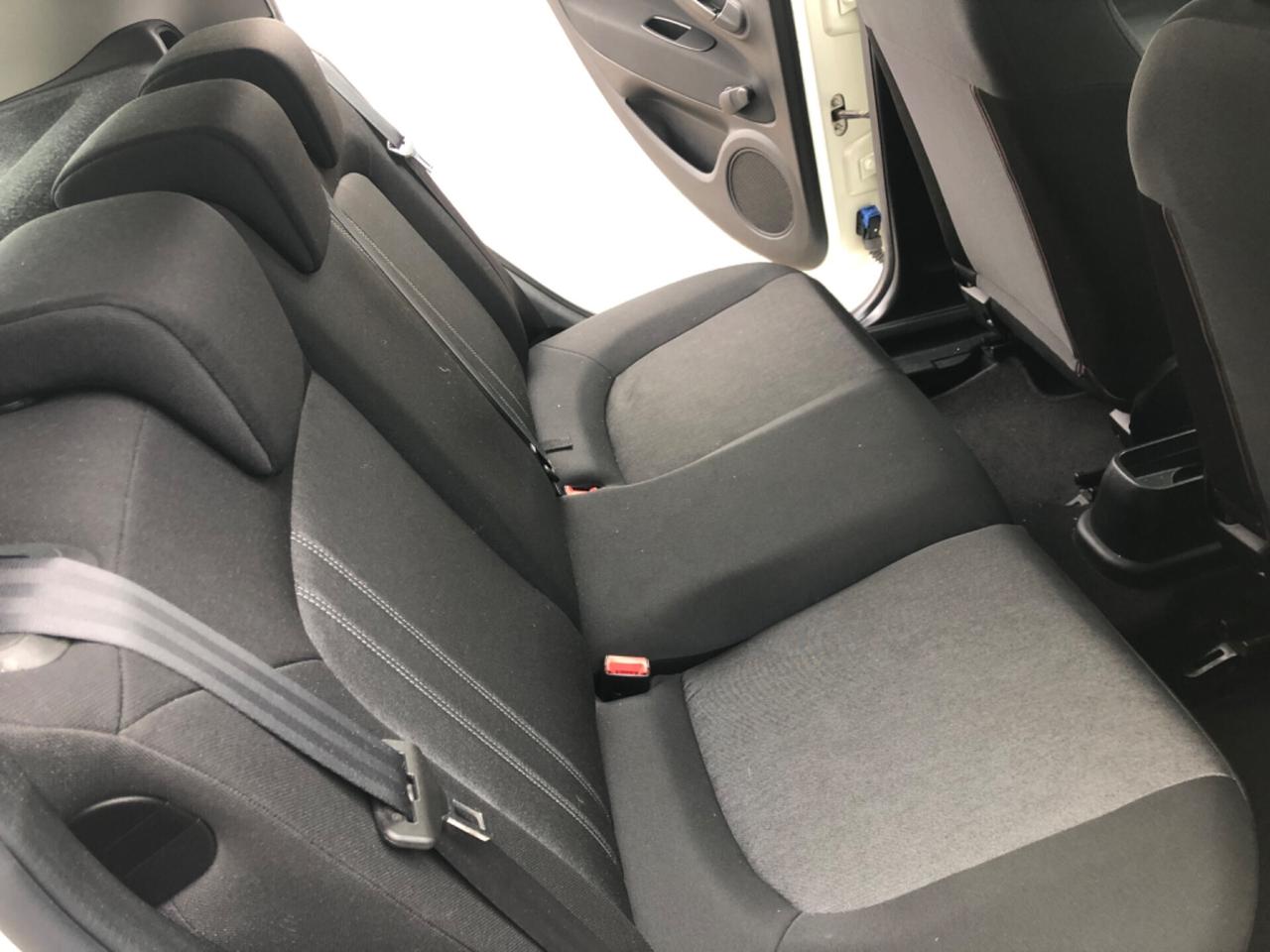 Fiat Punto 1.3 MJT II 75 CV 5 p. PREZZO SPECIALE