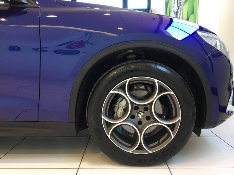 Alfa Romeo Stelvio 2.2 Turbodiesel 190 CV AT8 Q4 Sprint MY21