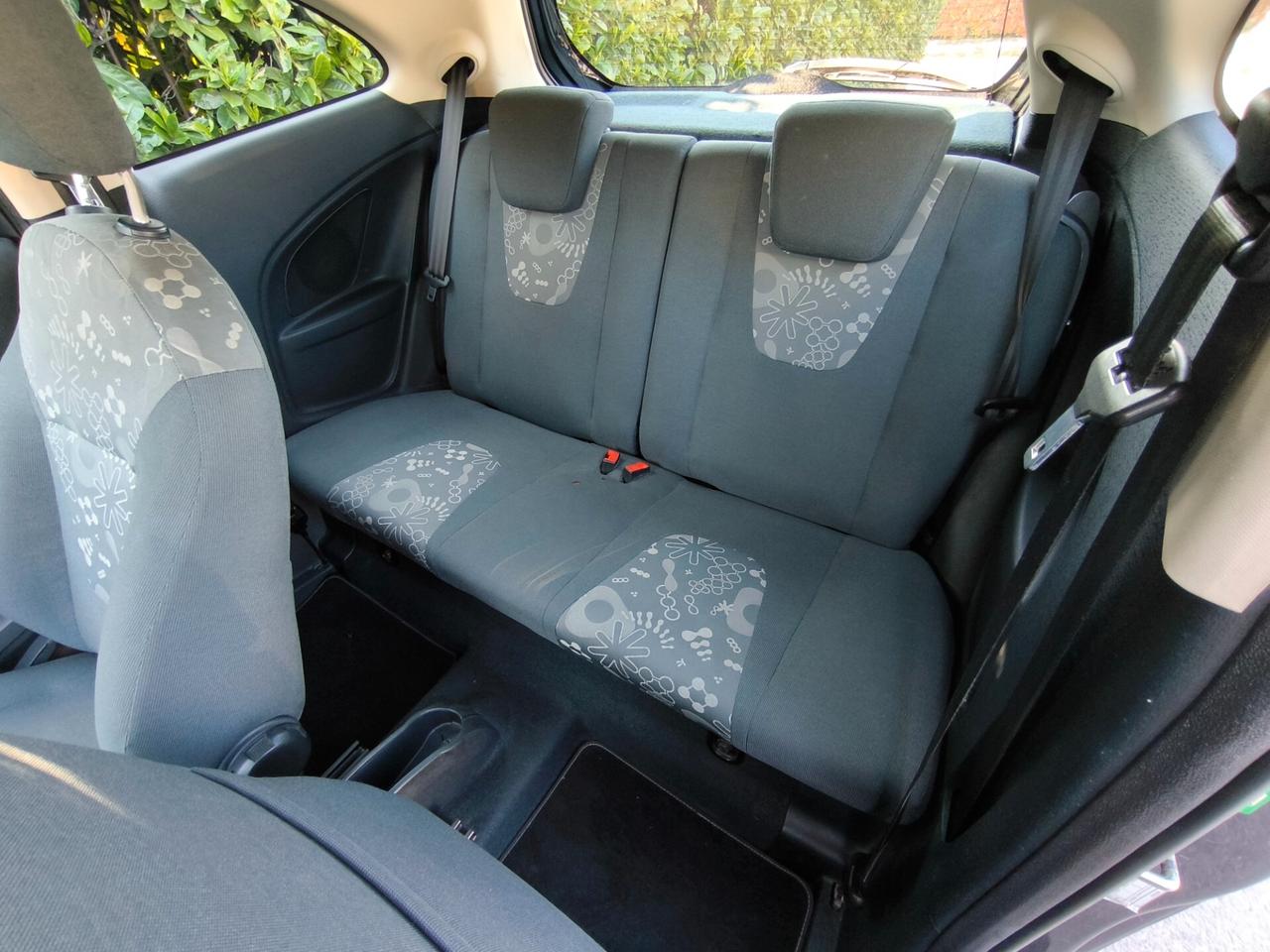 FORD KA 1,2 BENZ- KM 98000 -OK NEOPATENTATI