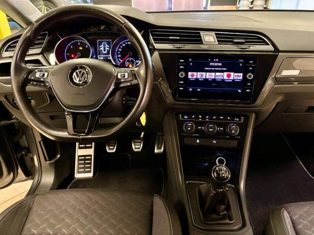VOLKSWAGEN Touran 1.6 TDI 115 CV SCR GANCIO TRAINO 7 POSTI - GOMMATO