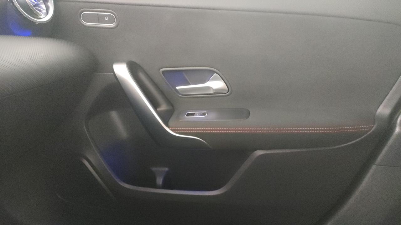 Mercedes-Benz A 200 d AMG Line Advanced Plus auto