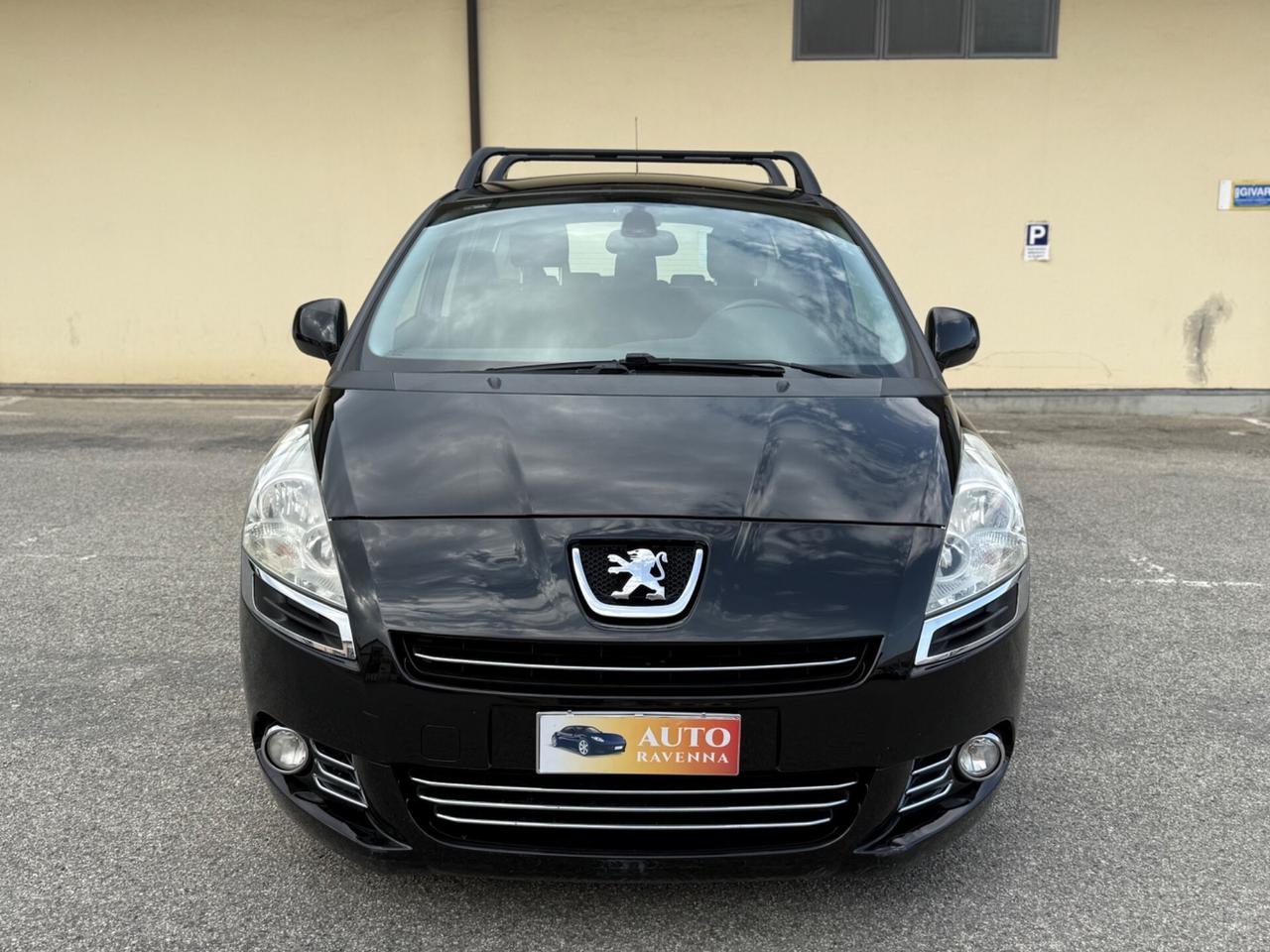 Peugeot 5008 1.6 HDi 112CV 7 posti 2013