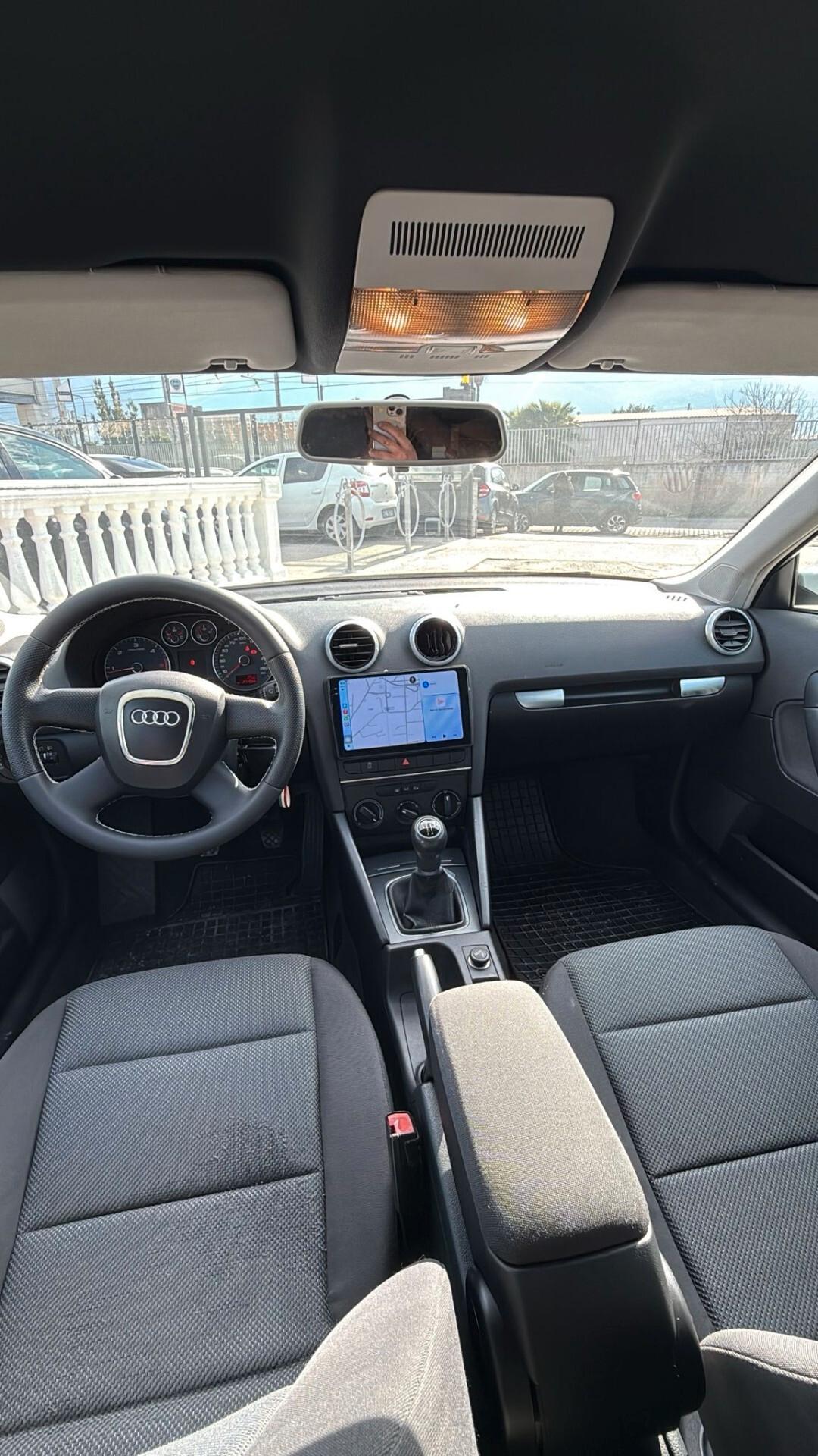 Audi A3 SPB 1.6 TDI 105 CV CR Ambiente