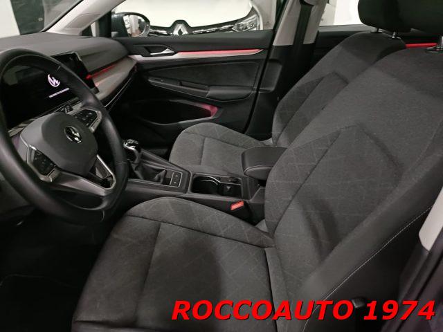 VOLKSWAGEN Golf 1.0 TSI EVO Life PREZZO REALE NEOPATENTATI