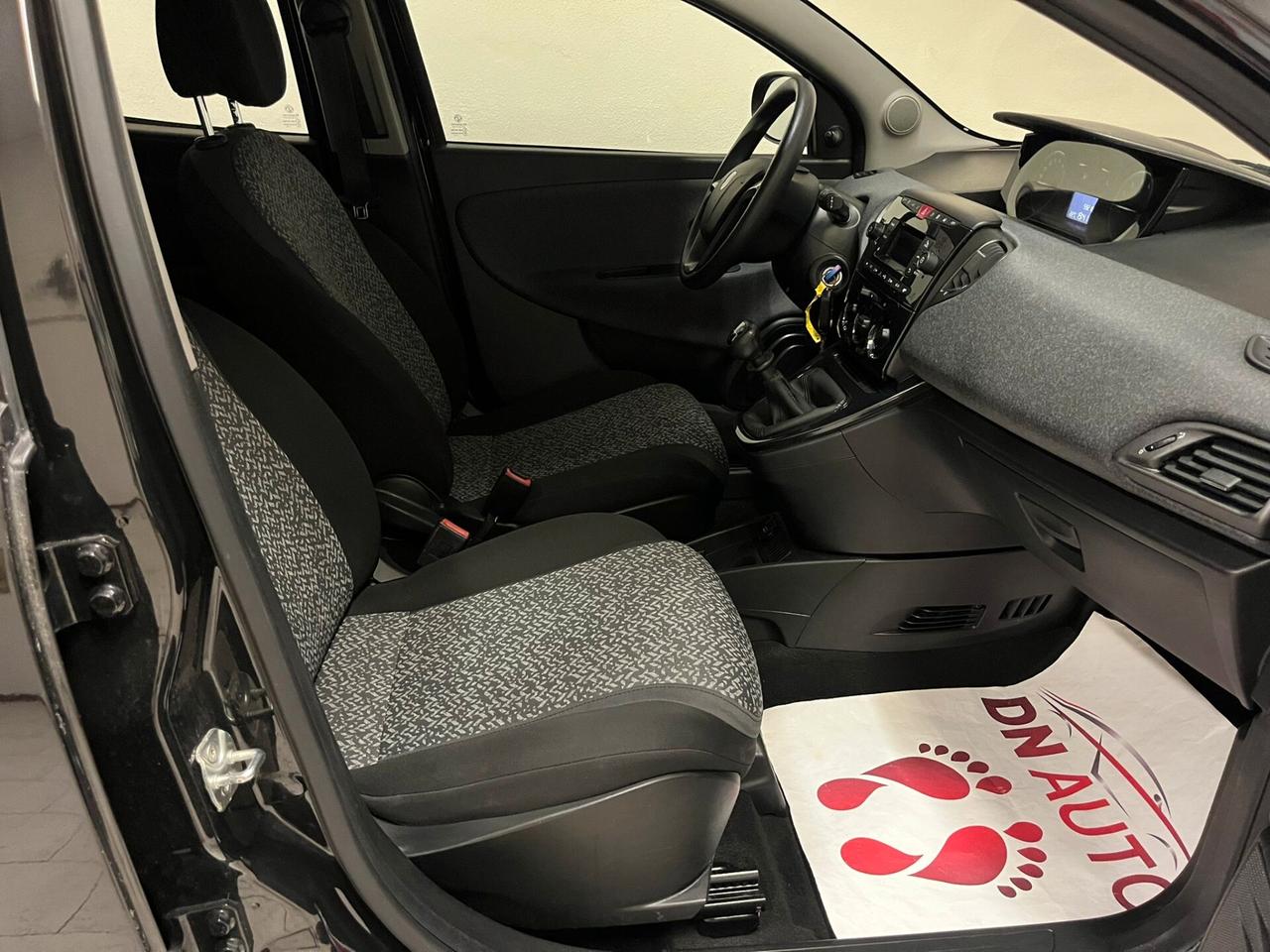 Lancia Ypsilon 1.2 69 CV 5 porte S&S Elefantino Blu