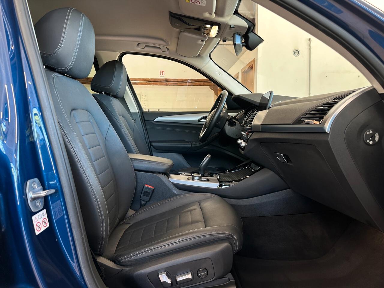 BMW X3 20D XDRIVE BUSINESS ADVANTAGE *CARPLAY*HUD*LED*