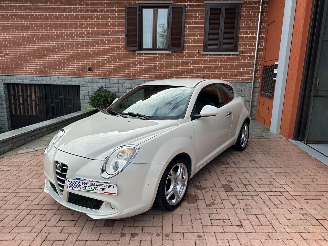 Alfa Romeo MiTo 1.4 105 CV Distinctive