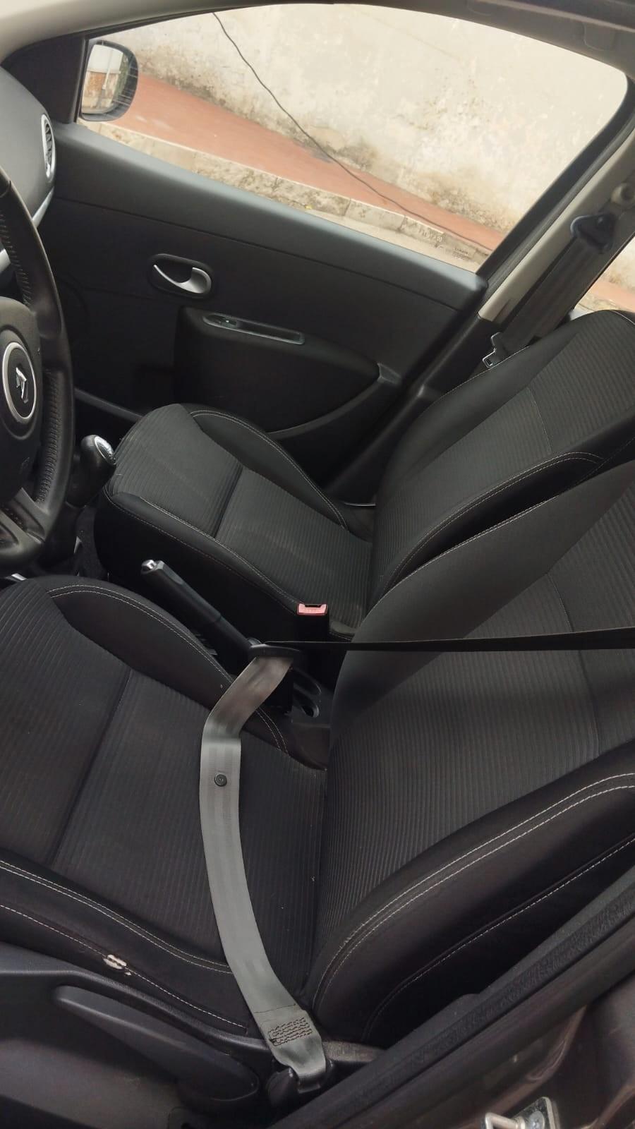 Renault Clio 1.2 16V 5 porte GPL Dynamique