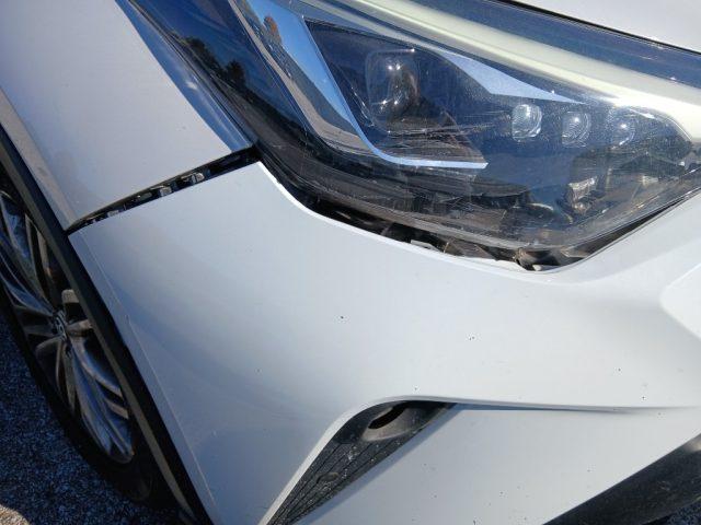 TOYOTA C-HR 2.0 Hybrid E-CVT