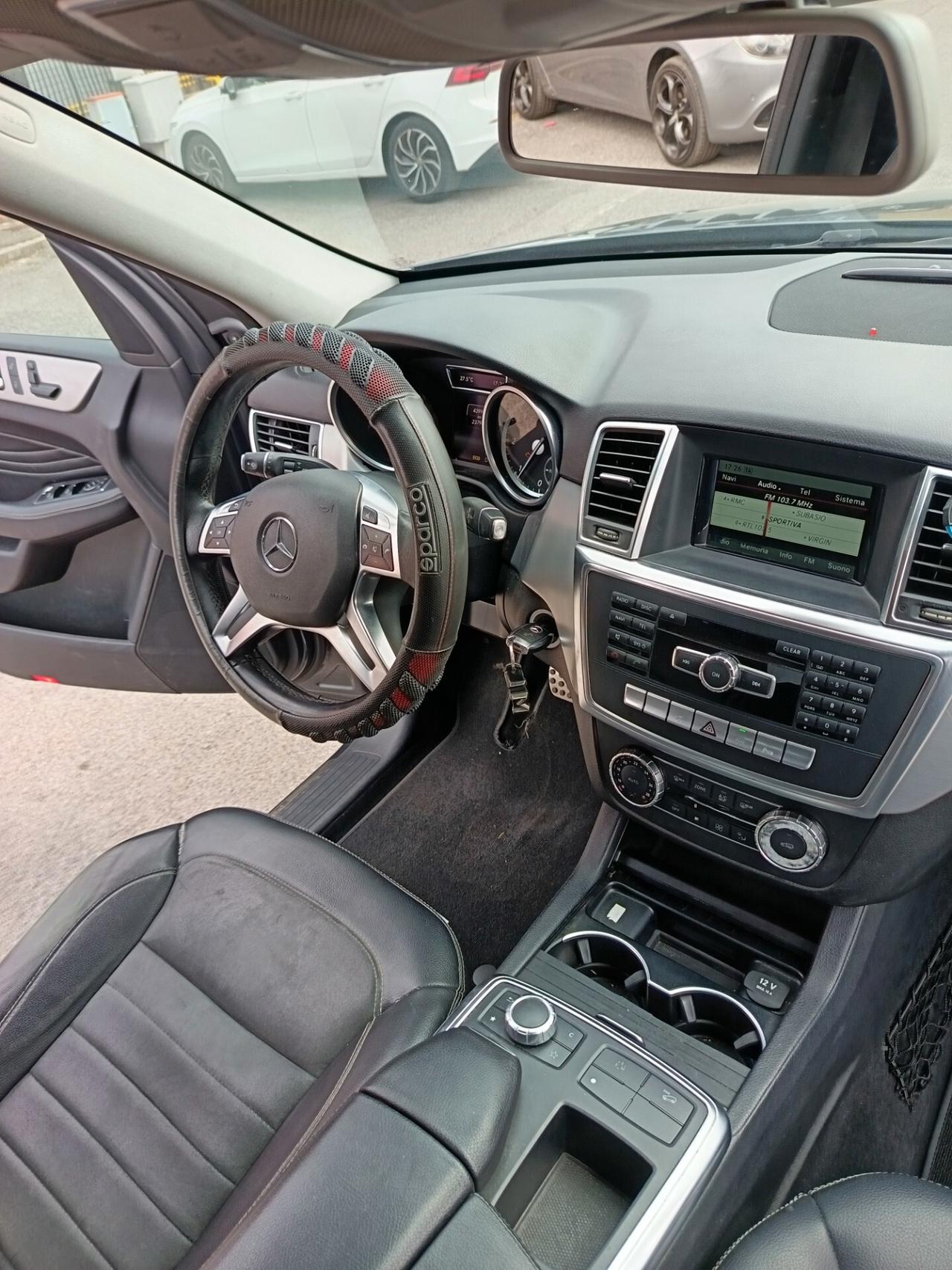 Mercedes-benz ML 250 350 BlueTEC 4Matic Sport