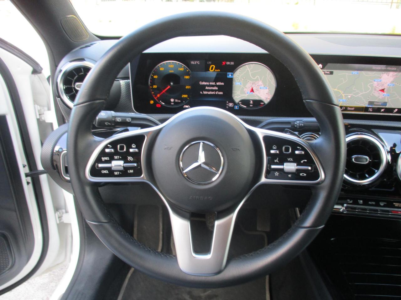 MERCEDES CLASSE A 180D 115cv Sport auto
