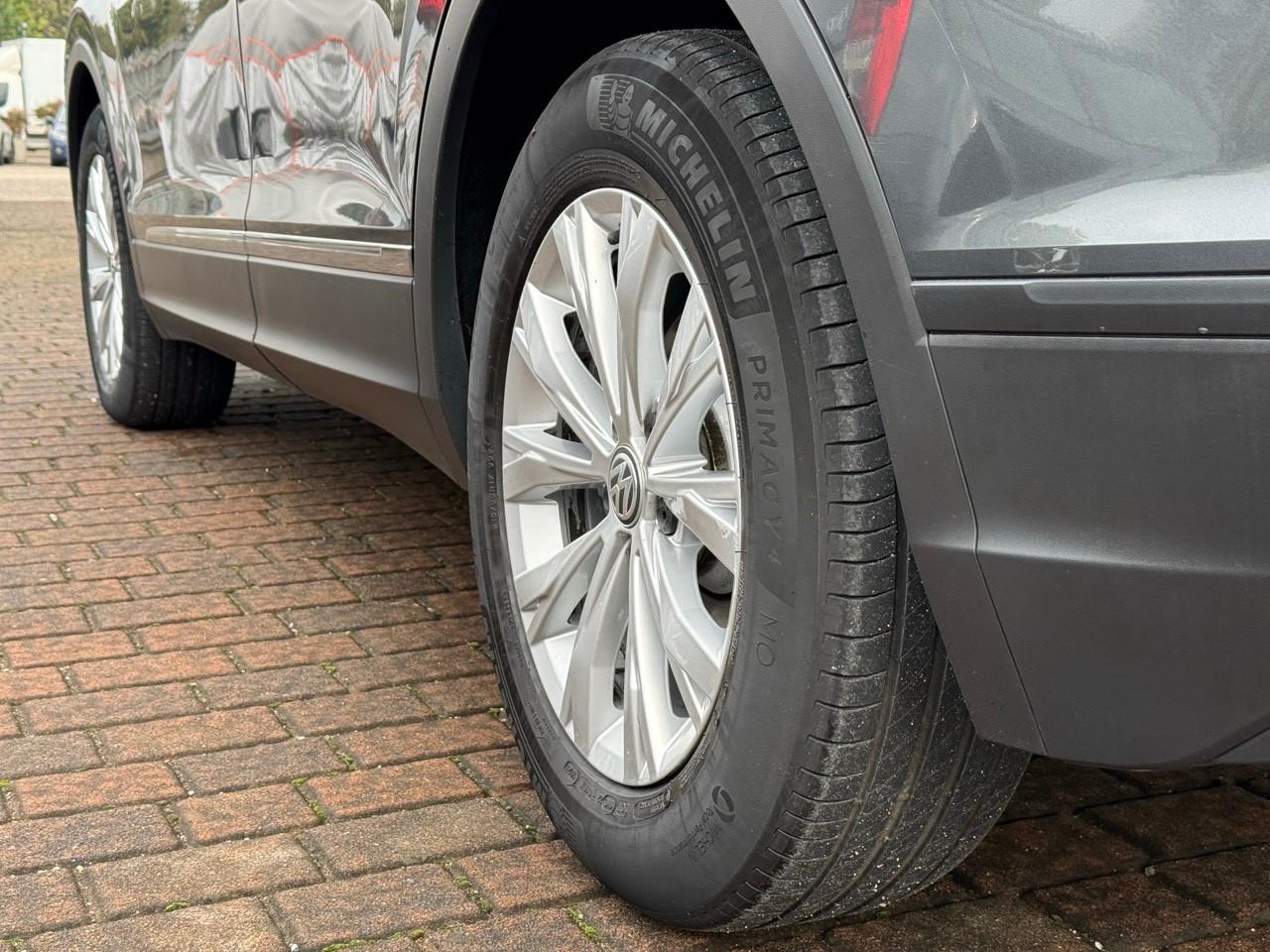 VW Tiguan 2.0 TDI SCR DSG TG UFFICIALI/PREZZO REALI