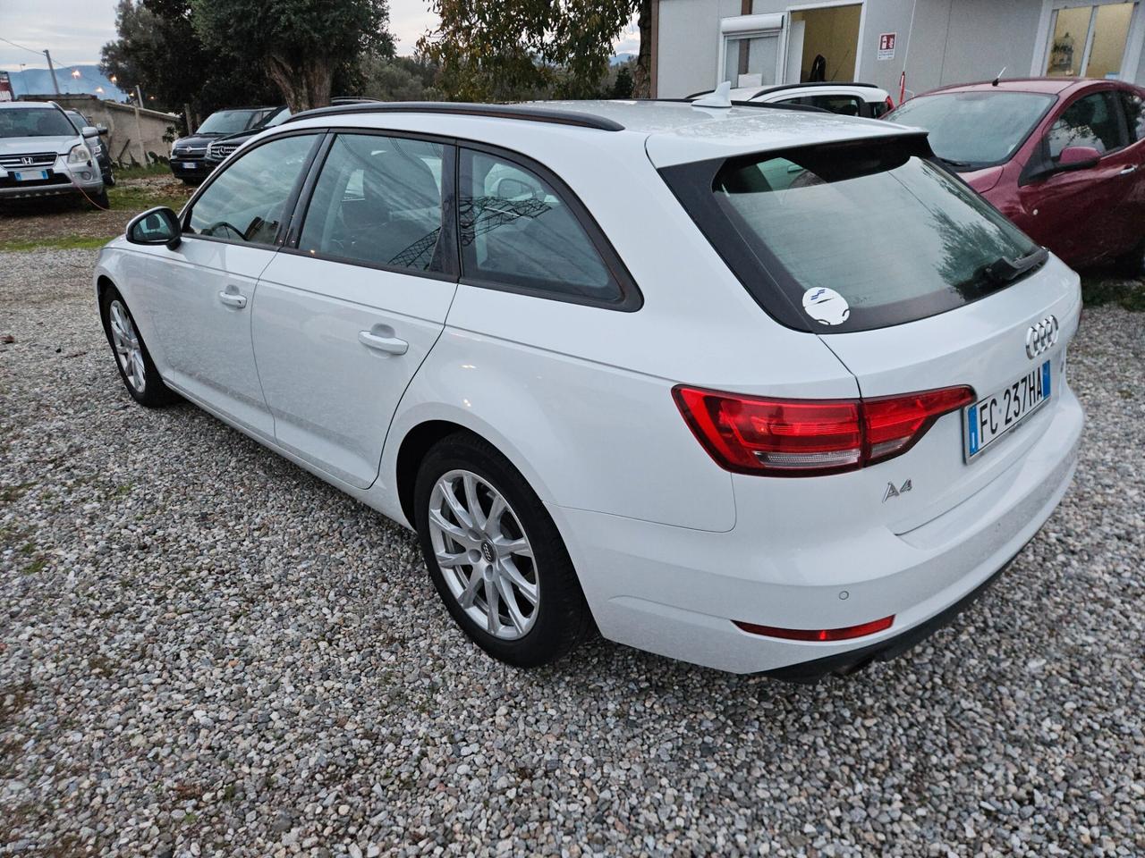 Audi A4 2.0 TDI 150 CV S tronic Sport Avant