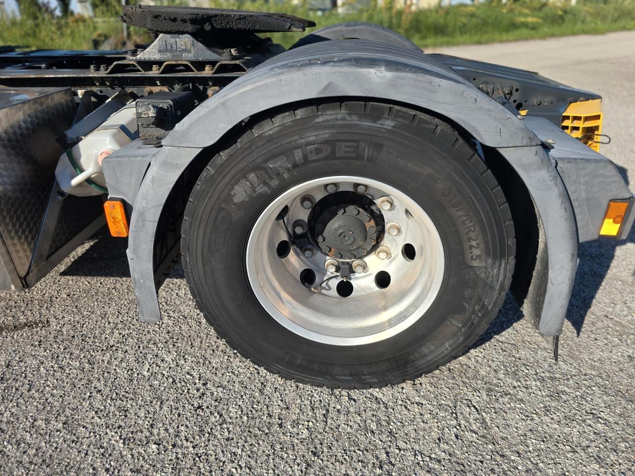TRATTORE STRADALE IVECO ECOSTRALIS 460